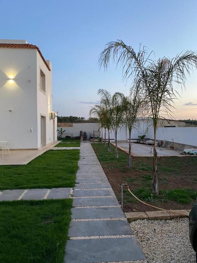 Villa Per Vacanze Isola Fanusa Buitenkant foto