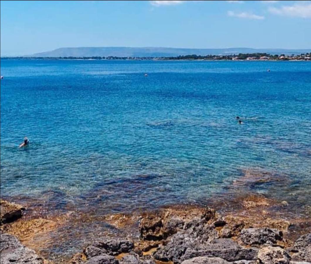 Villa Per Vacanze Isola Fanusa Buitenkant foto